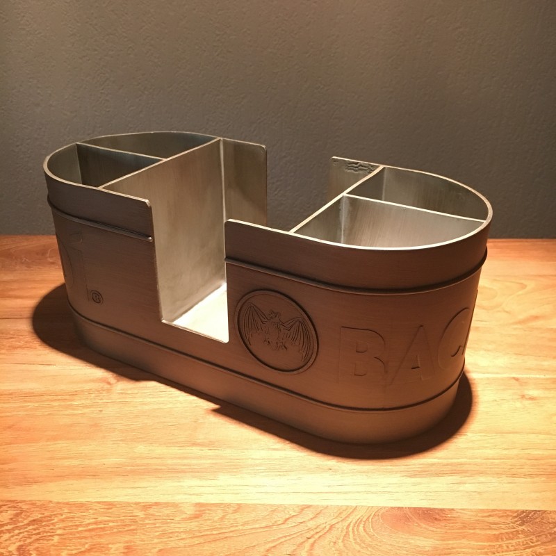 Caddy bar Bacardi